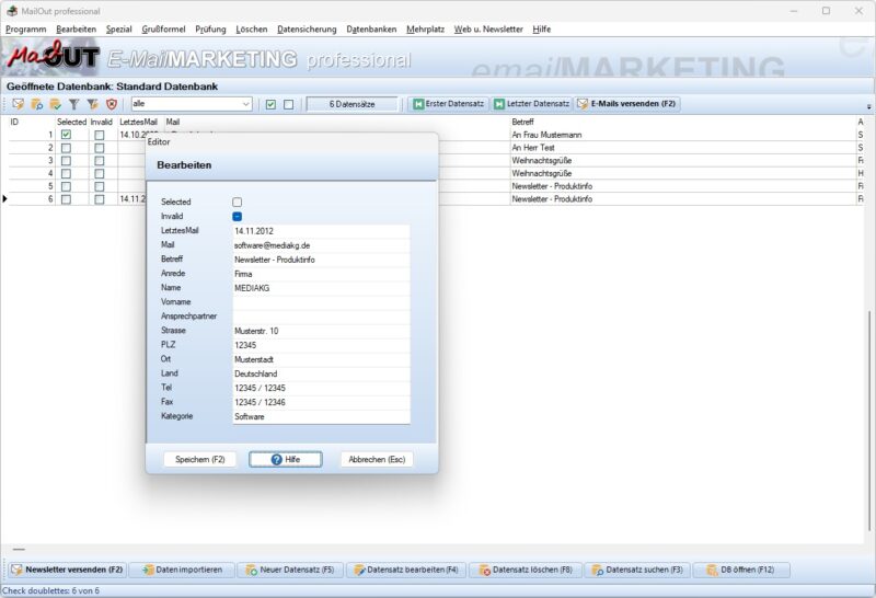 Empfängerliste in Datenbank verwalten und Felder definieren